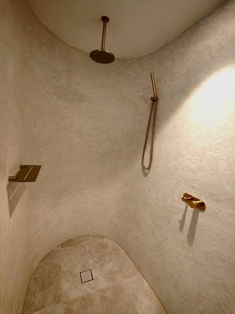 Bathroom Stamped Microcement — Longueville (photo 2 of 7)