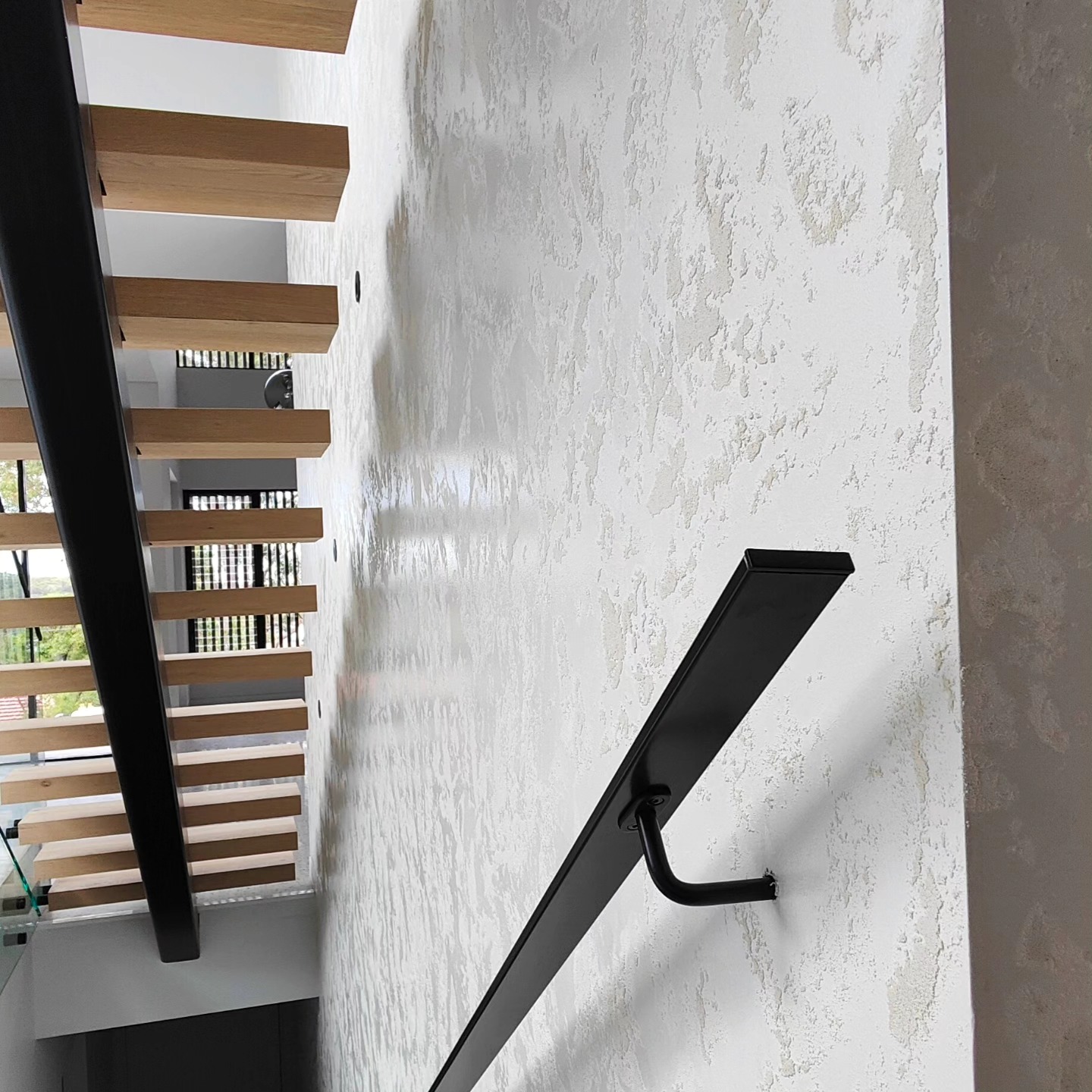 Staircase Floating Texture — Lugarno (photo 3 of 4)