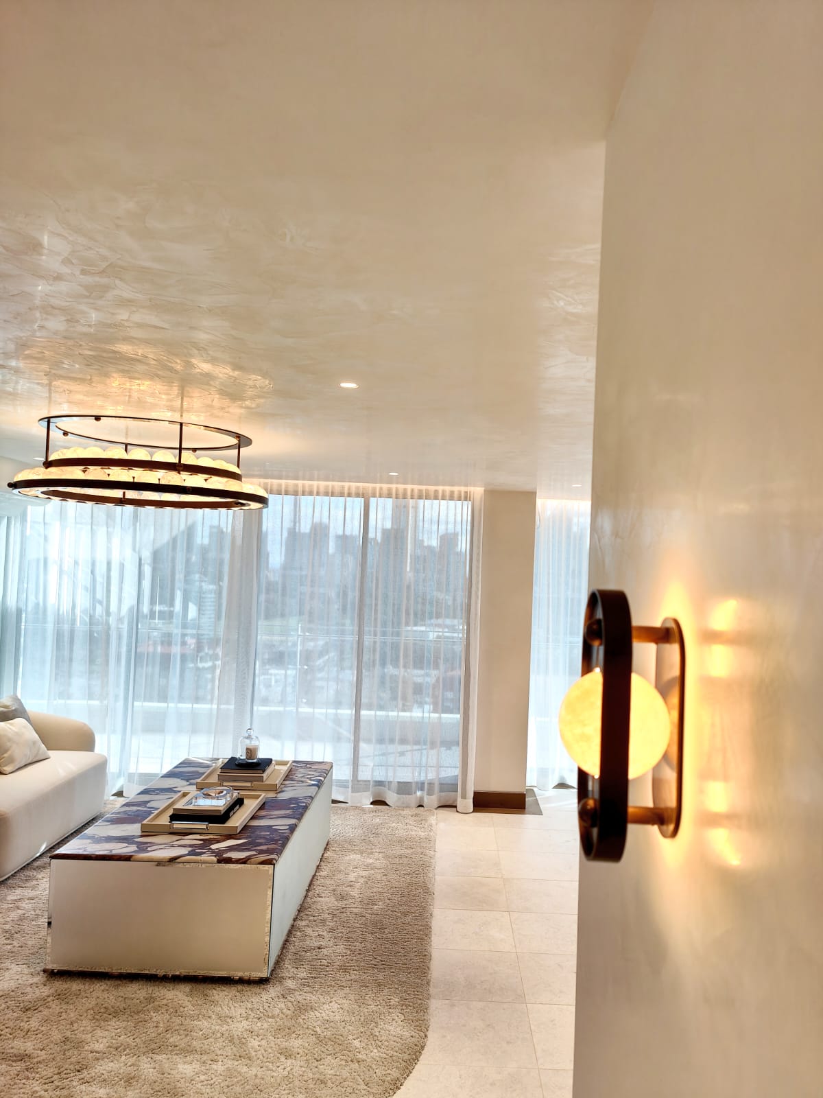 Venetian plaster walls in a Potts Point living room